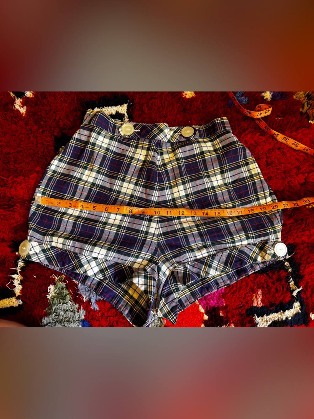 50s Vintage High Waisted Plaid Shorts - Picture 8 of 10